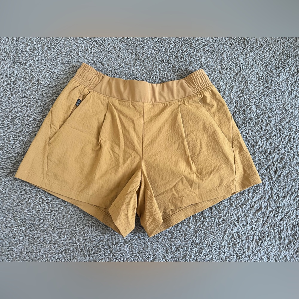Athleta golden shorts